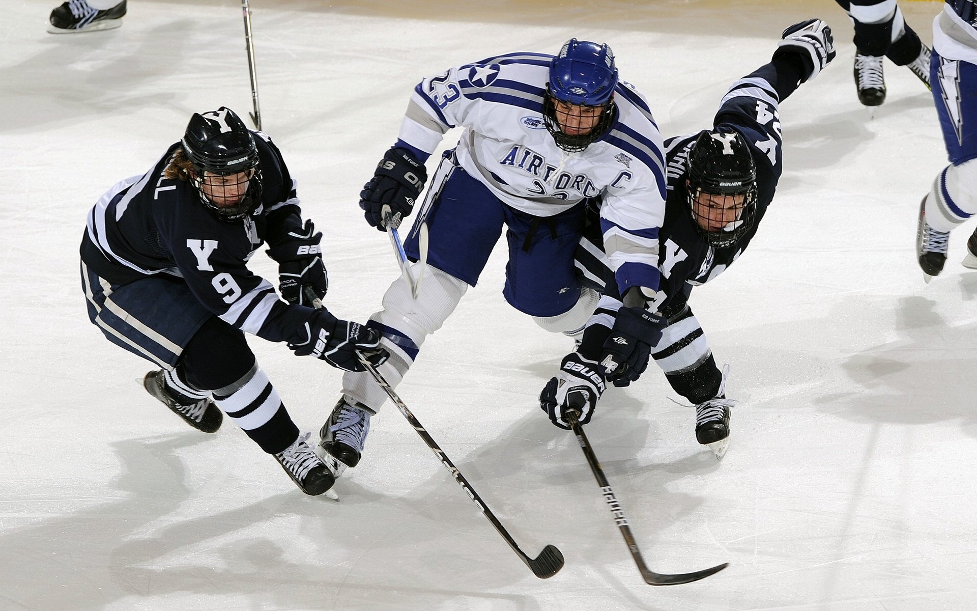 铁血碾压,皮克点燃伯纳乌,马竞如何让切尔西的欧冠梦碎