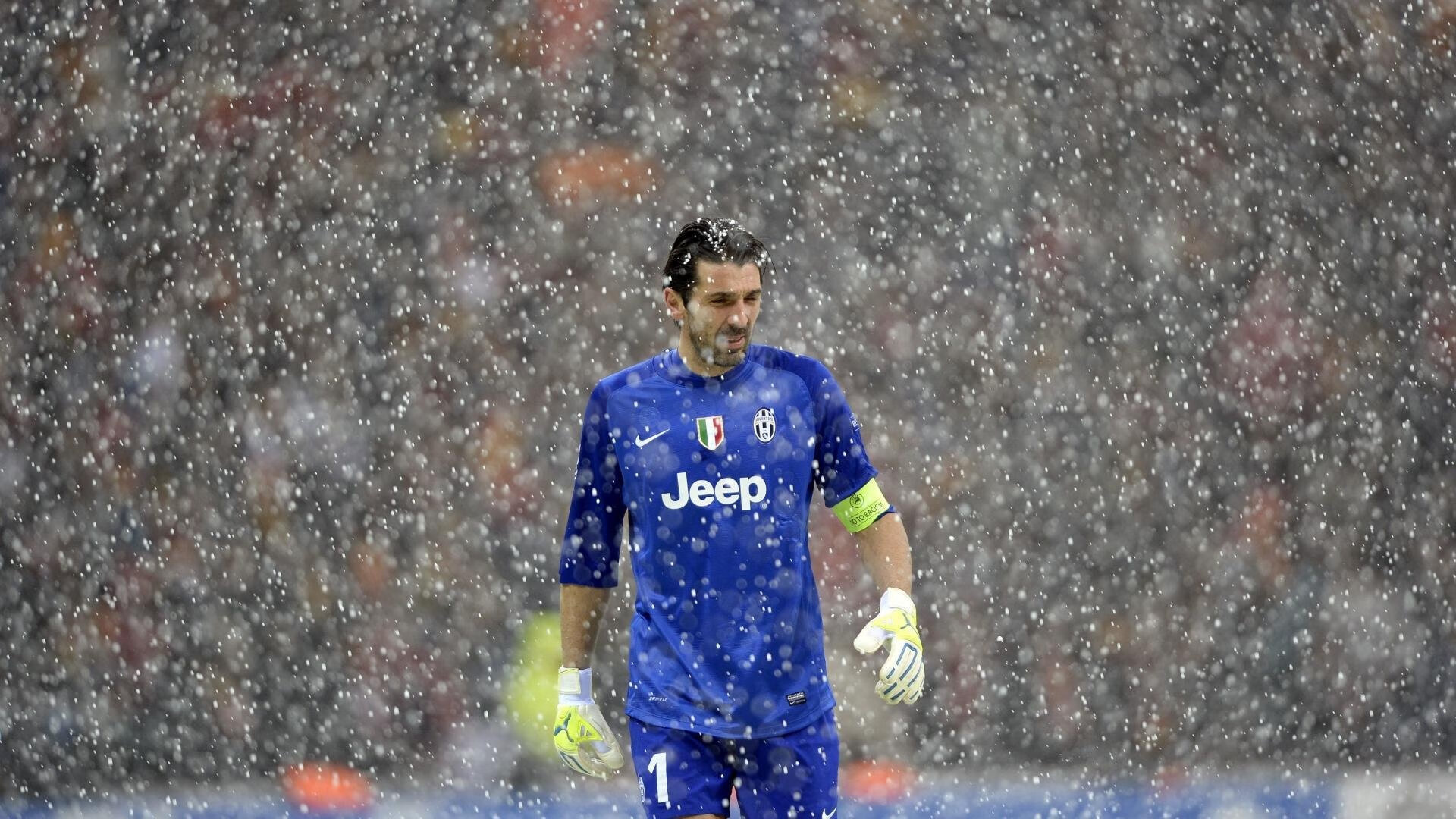 鏖战维也纳,王皓点燃赛场,奥地利队力克葡萄牙的足球史诗